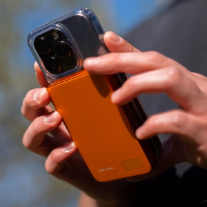 Blavec akupank 10000mAh BJ-04 Slim 13,5mm - Type C - 22,5W magnetiline Magsafe 3 in 1 (PBBJ04-MC10O) oranž klaas