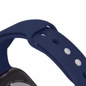 Crong Liquid rihm Apple Watch 44 / 45 / 46 / 49 mm kellale, tumesinine