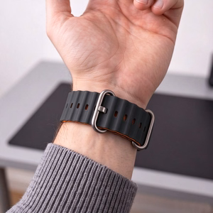 Tech-Protect IconBand Pro Strap for Apple Watch 4 / 5 / 6 / 7 / 8 / 9 / SE / Ultra 1 / 2 (42/44/45/49 mm) - Orange-Black