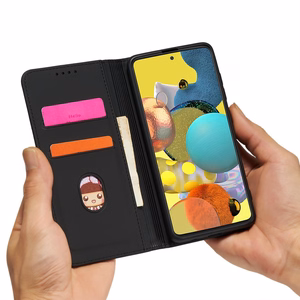 Magnet Card Case для Xiaomi Redmi Note 11 чехол-кошелёк с держателем для карт чёрный