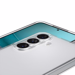 Spigen Liquid Crystal чехол для Samsung Galaxy S26+ прозрачный