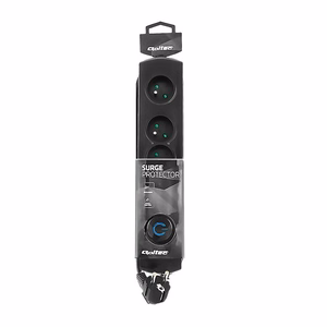 Qoltec 50104 liigpingekaitse, 4 vahelduvvoolupesa, 230 V, 1.5 m, must