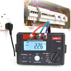 Digitaalne rikkevoolukaitsmete tester Uni-T UT582+