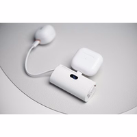 Powerbank Forcell F-Energy Power Plug F5K3 PD 20W 5000 mAh with built-in connector USB C valge