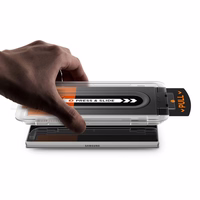 Spigen Glas.TR EZ Fit Pro HD Karastatud klaas 2-pack jaoks Samsung Galaxy Z Fold 7 - Läbipaistev