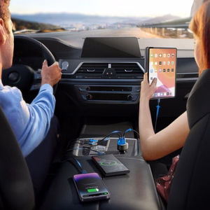 Joyroom JR-CCD04 30W 2x USB-C USB-A car Laadija with display - must