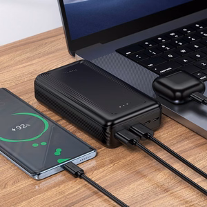 Akupank Hoco 20000 mAh 2A J165A must