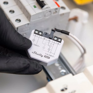 Shelly EM gen3 energy measurement controller
