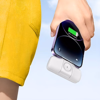 Wozinsky WF16-YCS 5000mAh 15W USB-C mini-toiteallikas sisseehitatud USB-C kaabliga ja Apple Watchi laadijaga - valge