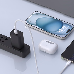 Dudao L9C 65W USB-C - USB-C 2m Kaabel - valge