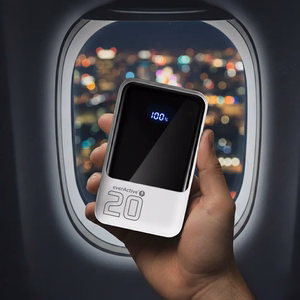Välisaku 20 000mAh, 2x USB, 1x USB-C 22,5W, QC4+, LCD ekraan, valge