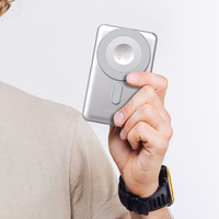 Dudao K29 10000mAh PD 20W MagSafe Powerbank metallist korpusega, alusega ja sisseehitatud USB-C / Lightning kaablitega - hõbedane