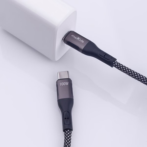 Maxlife MXUC-11 magnetkaabel USB-C - USB-C 1,0 m 100W must nailon