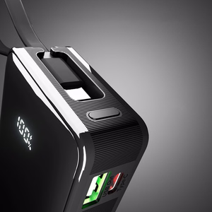 Powerbank SBS 10000 mAh 20W sisseehitatud USB-C kaabli ja digitaalse ekraaniga - must