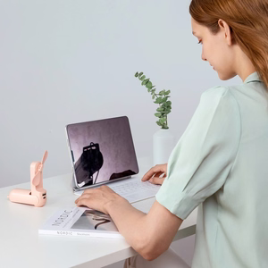 Jisulife käeshoitav ventilaator Life8 Plus, kaasaskantav USB-ventilaator 4500mAh akupanga funktsiooni ja taskulambiga - roosa