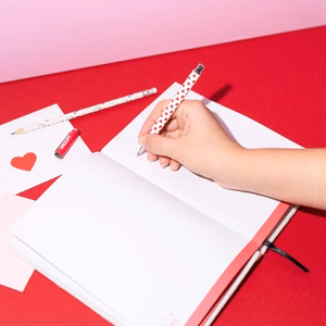 Snoopy Love Season komplekt: pinal, pastapliiats ja harilik pliiats