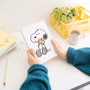 Snoopy Lazy Days A5 märkmik plüüskaanega