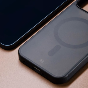 3mk Smoke MagCase Samsung Galaxy S25 Ultra jaoks valge-poolläbipaistev