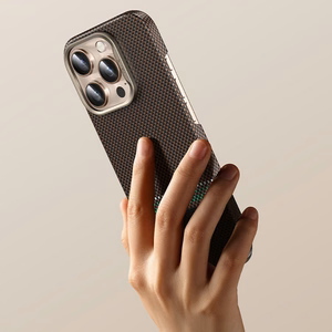 Benks Magnetic Armor Air Prestige Kevlar 600D Ümbris (G065) jaoks Iphone 16 Pro