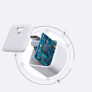 Laadija Joyroom L-P251 valge (USB-C / 25W)