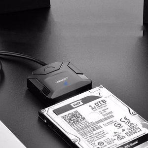 Ugreen CR108 2.5'' / 3.5'' kõvaketta adapterkaabel (USB-A 3.0 - SATA) - must