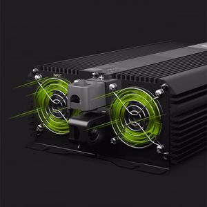 Green Cell PRO pingemuundur, 12 V DC-lt 230 V AC-le, 2000 W pidev- ja 4000 W tippvõimsus, modifitseeritud siinuslaine