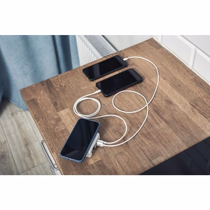 Multifunction laadija Forcell F-Energy 4in1 2 x USB A + USB C 15W + akupank 8000mAh + juhtmevaba charging valge