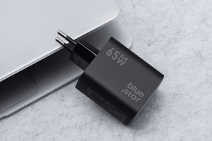 Phone charger sinine Star GaN 2 x USB C + USB A QC4.0 PD 4A 65W VT-43 must