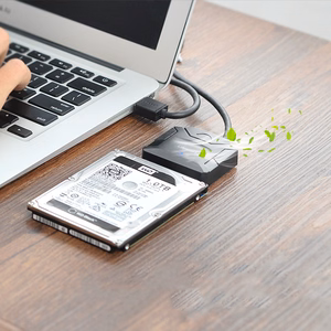 Ugreen CR108 2.5'' / 3.5'' kõvaketta adapterkaabel (USB-A 3.0 - SATA) - must
