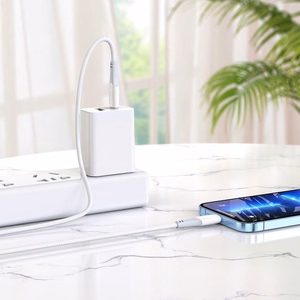 Кабель USB C to Lightning Hoco PD 3A 20W 1 m X70 белый
