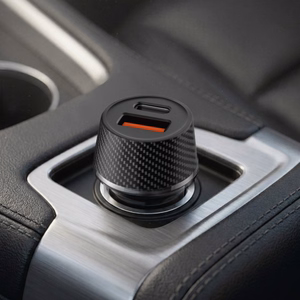 Blavec BS-03B-C Carbon autolaadija USB + Type C QC 3.0 18W PD 30W koos Type C - Type C kaabliga must