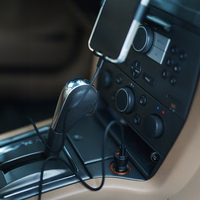 Maxlife MXCC-04 PD QC autolaadija 1x USB-C 1x USB 20W must + USB-C - Lightning kaabel 27W