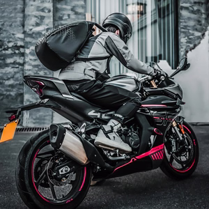 Rockbros H36 seljakott kiivrihoidjaga 14.5L - must