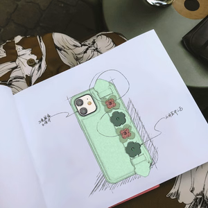 Kingxbar Sweet Series ümbris, mis on kaunistatud originaalsete Swarovski kristallidega iPhone 12 Pro / iPhone 12 roheline