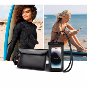 Spigen Aqua Shield A621 veekindel puusakott + ujuv ümbris - must