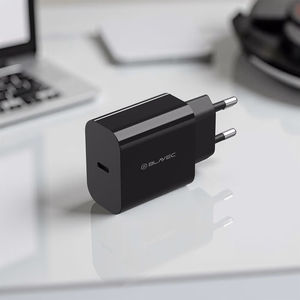 Blavec Wall charger BC-7 GaN4 - Type C - PD QC 45W 3A (TCBC7G4-CB453A) black