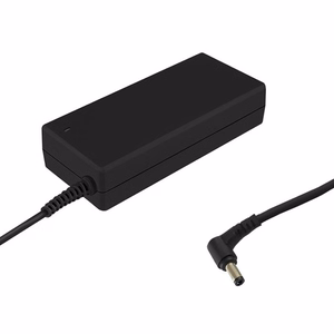 Qoltec 50070 toiteadapter 90W | 19V | 4.74A | 5.5*2.5 | +toitekaabel