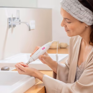 Medisana MP 840 maniküüri/pediküüri seade (koos 7 otsikuga)