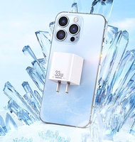 REMAX WALL LAADIJA BATT SERIES PD QC 33W RP-U26 1xUSB + 1xUSB-C valge