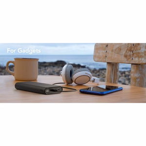 Powerbank Veger TCE130 (W2503) PD 130W 25000 mAh with built-in Type C cables / Lightning black