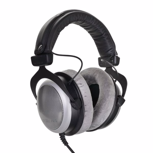 Beyerdynamic DT 880 PRO – stuudiokõrvaklapid, poolavatud, mustad/hõbedased (490970)
