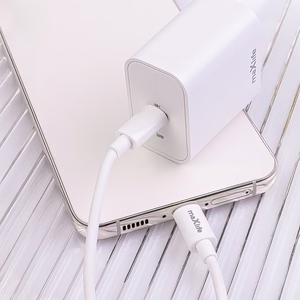 Maxlife MXTC-06-20C PD QC laadija 1x USB-C 20W valge + USB-C - Lightning kaabel 20W