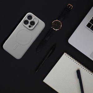 SILICONE MAG ÜMBRIS compatible with MagSafe jaoks IPHONE 15 Pro titanium hall