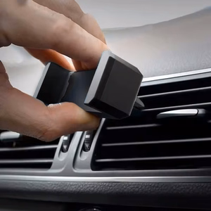 Car Hoidja - UNIVERSAL with air vent mount - TYPE 2