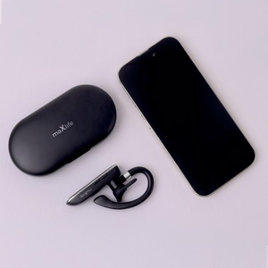 Maxlife Bluetooth headset MXBH-01 with charging ümbris