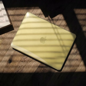 Tech-Protect Softshell ümbris MacBook Neo 13" 2026 jaoks, läbipaistev