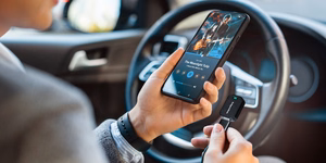 HL-CP03 juhtmevaba CarPlay ja Android Auto adapter