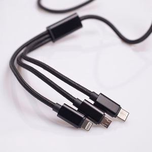 Maxlife 3in1 cable USB - Lightning + USB-C + microUSB 1,0 m 2,1A must nylon