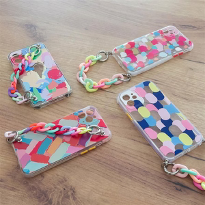 Värviline ketiga ümbris geelist paindlik elastne ümbris keti ripatsiga iPhone 13 Pro Maxile mitmevärviline (2)