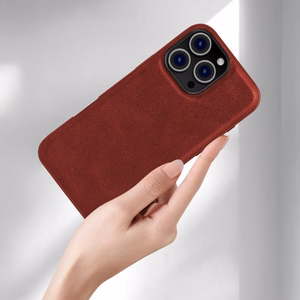 Чехол для телефона X-Level "Earl III Collection" для Apple iPhone 16 Pro красный